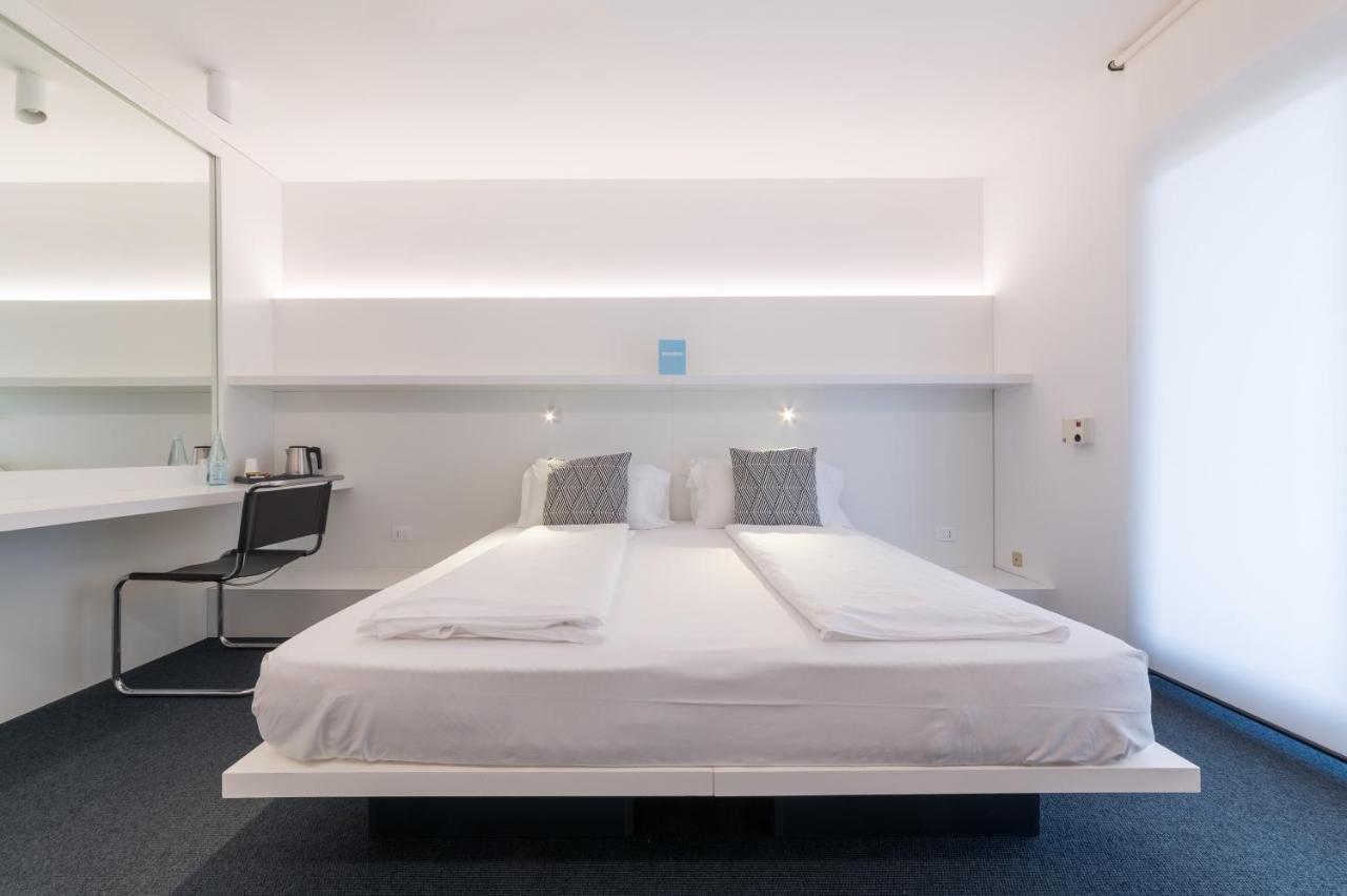 Hotel Santoni Freelosophy *** Torbole Sul Garda Extérieur photo
